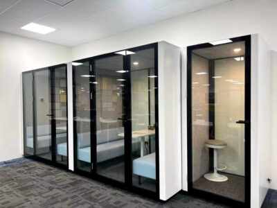 phone booth nabses l pod