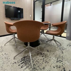 armchair hugchair-a1