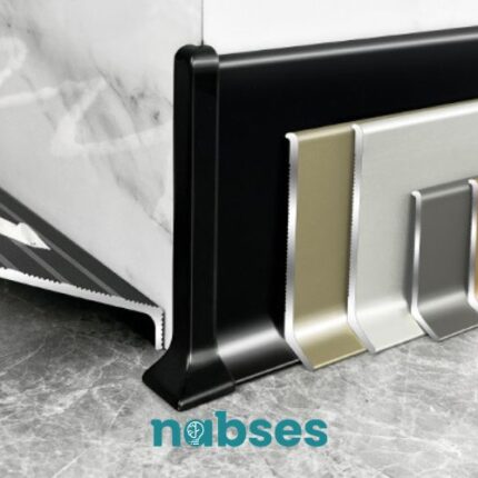 len nhôm chân tường